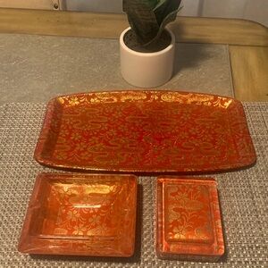 Vintage 3 piece tray set with Asian print